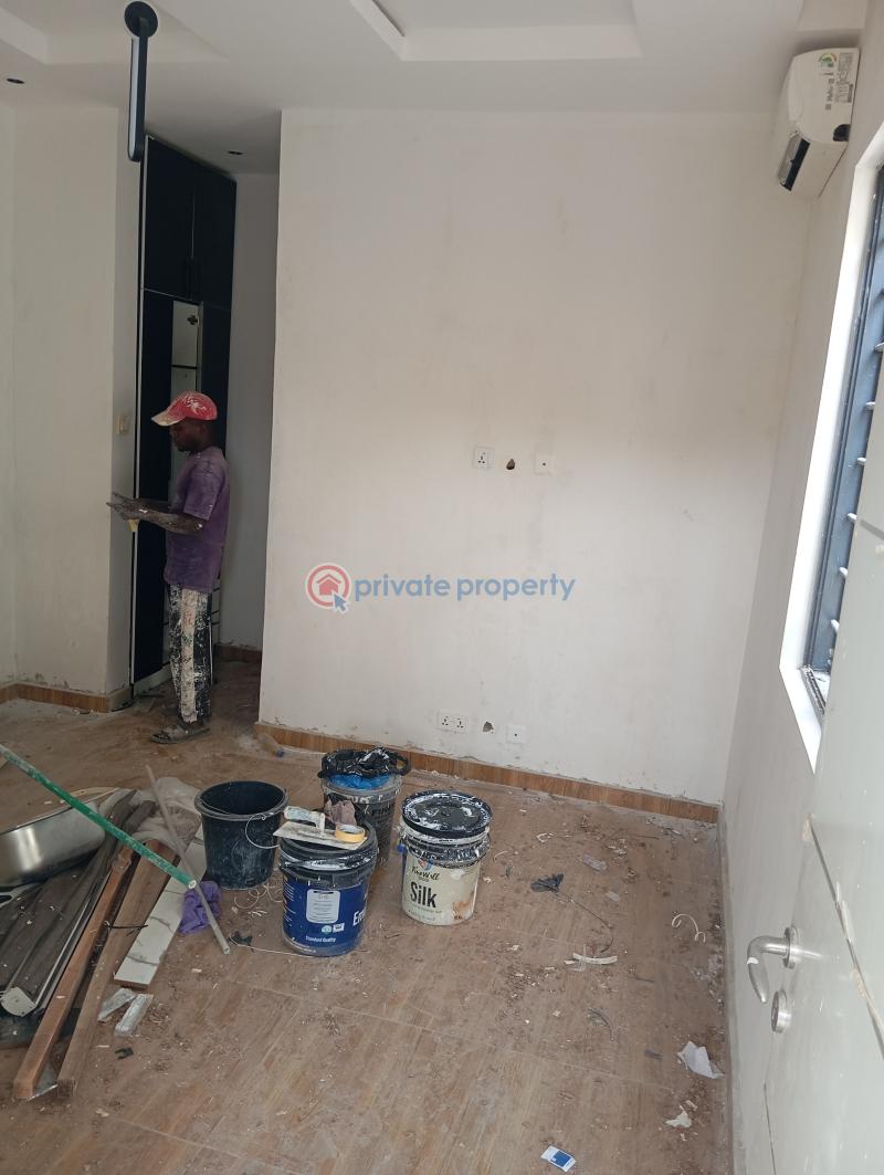 Self Contain For Rent Banana Island, Abuja Phase 2  - 3