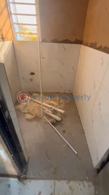 1 bedroom Self Contain For Rent Abule Ijesha Yaba Abule Ijesha  Yaba Lagos - 3