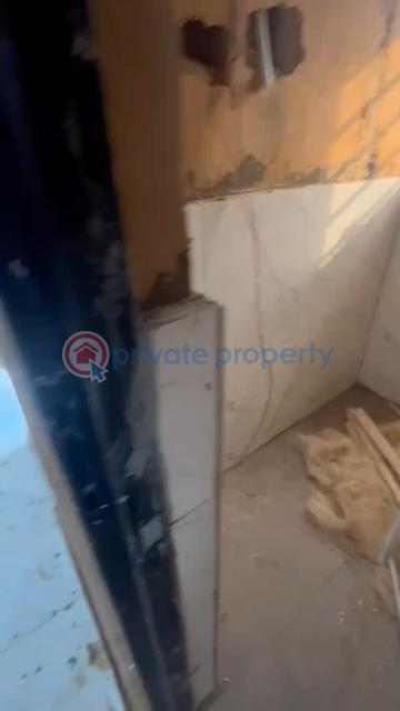 1 bedroom Self Contain For Rent Abule Ijesha Yaba Abule Ijesha  Yaba Lagos - 2
