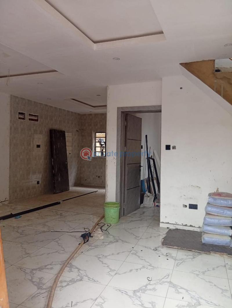 4 bedroom Semi detached Duplex For Sale In Private Estate, Ago Palace Ago Palace Isolo Lagos - 10