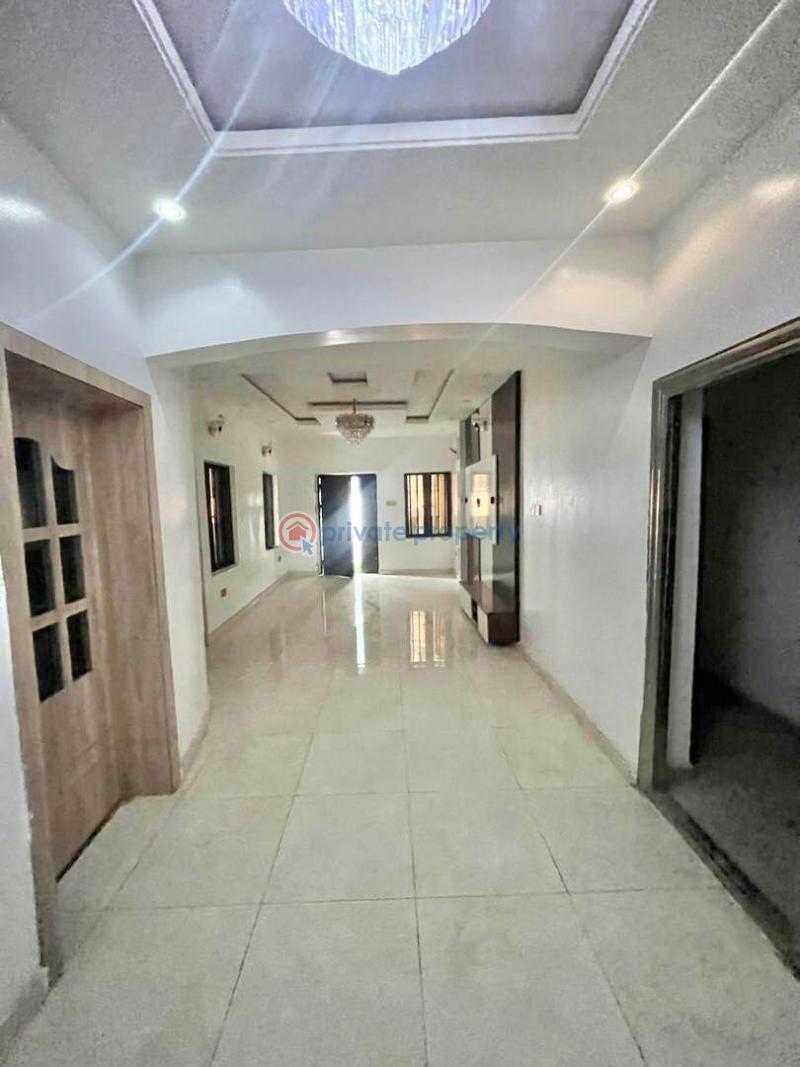 4 bedroom Terraced Duplex For Rent Lekki Phase 1 Lagos - 2