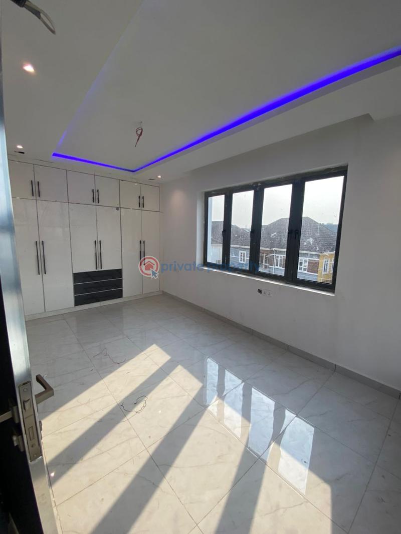 4 bedroom Detached Duplex For Sale Chevron Drive Lekki Lagos - 1