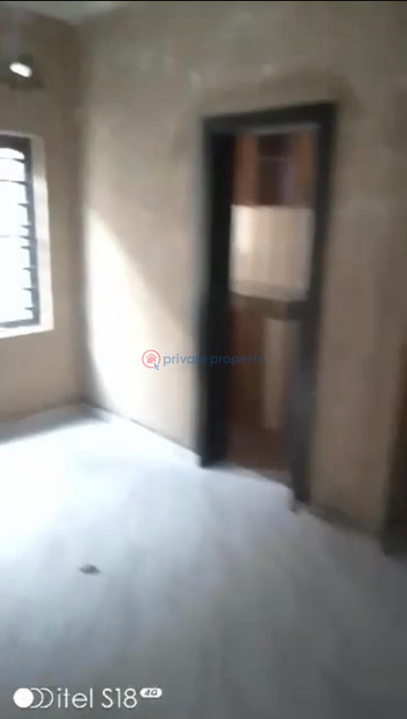 1 bedroom Mini Flat For Rent Luth Road Surulere Lagos - 0