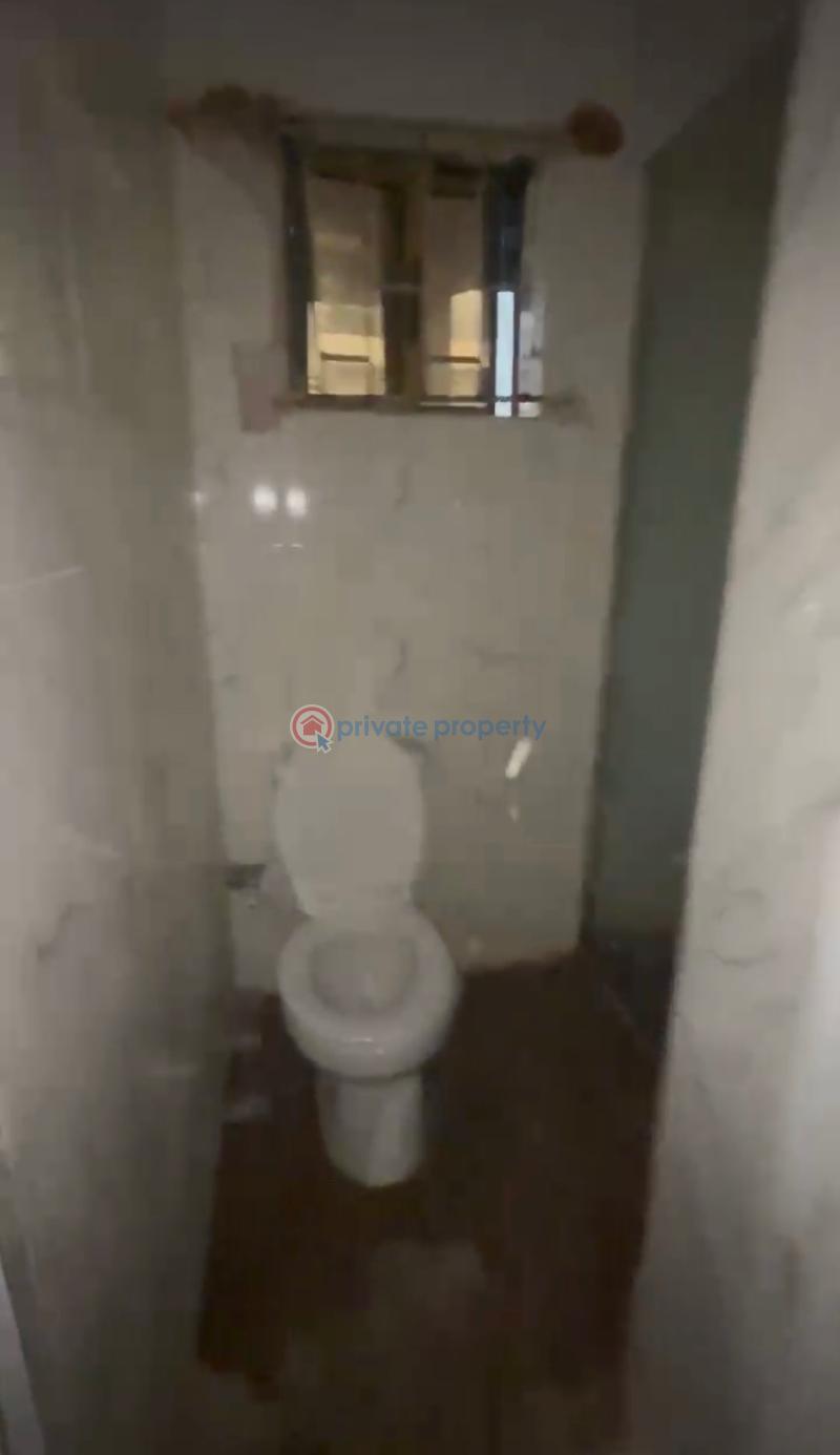 1 bedroom Mini Flat For Rent Alagomeji Yaba Lagos - 1