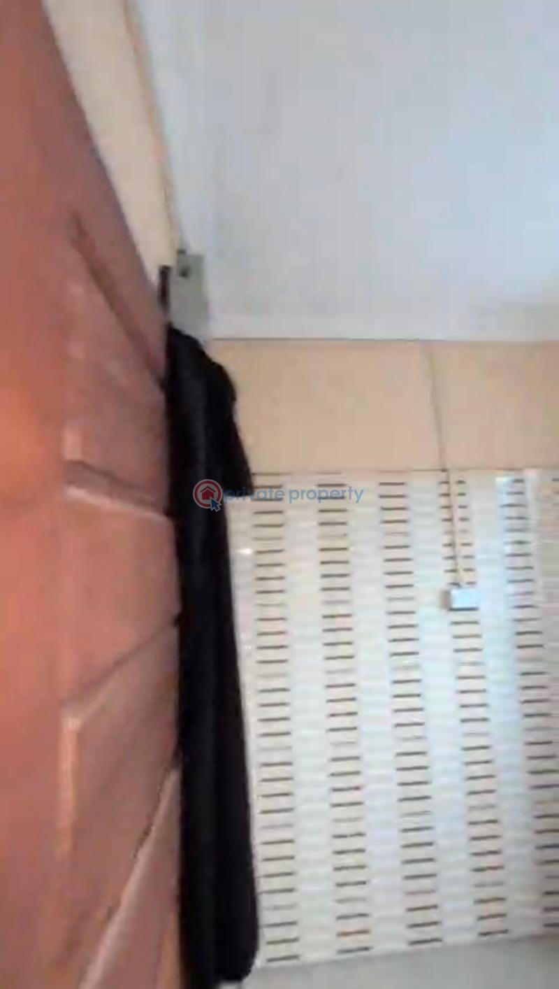1 bedroom Mini Flat For Rent Fadeyi Onipan Yaba Lagos - 2