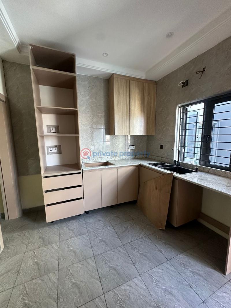 Newly built spacious 2 bedroom apartment with good roads - 1 2 bedroom Block Of Flats For Rent Oniru Victoria Island Lagos - 1