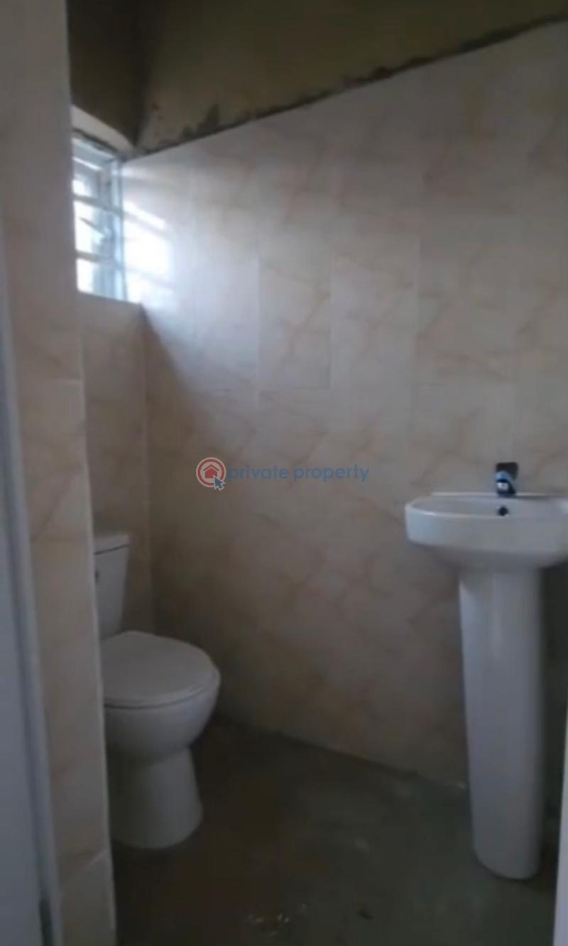 2 bedroom Flat & Apartment For Rent Alagomeji Yaba Lagos - 2