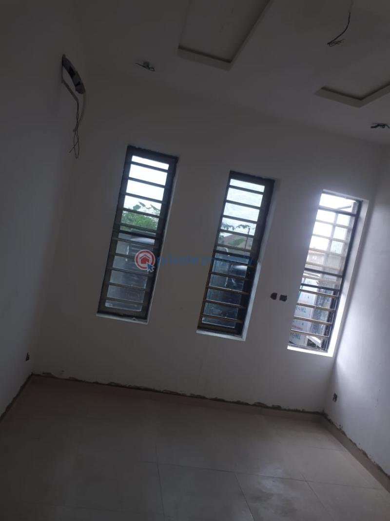 2 bedroom Block Of Flats For Rent Sangotedo Ajah Lagos - 4