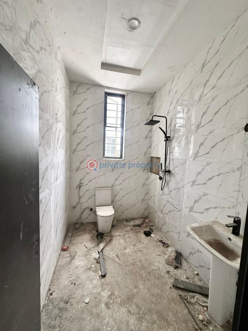 3 bedroom Block Of Flats For Sale Jahi Abuja Phase 2  - 4
