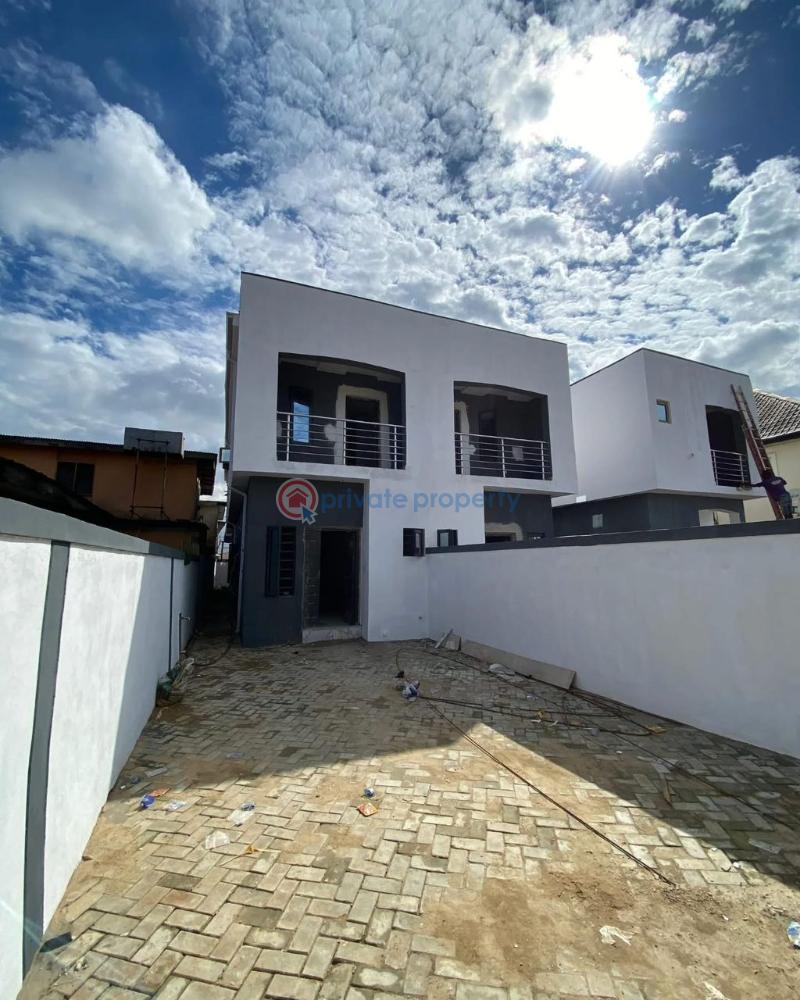 3 bedroom Semi detached Duplex For Sale Olowora Magodo Kosofe/Ikosi Lagos - 5