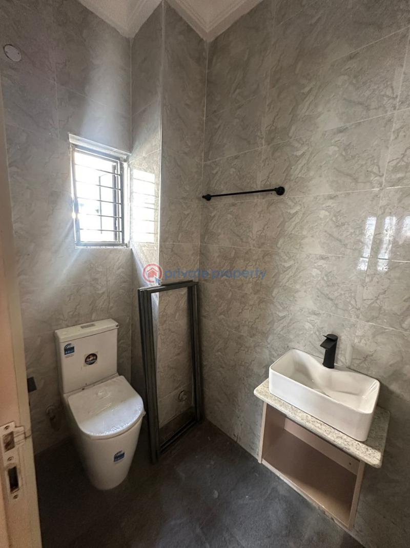 Newly built, spacious 4 bedroom apartment with a study room - 6 4 bedroom Shared Apartment For Rent Oniru Victoria Island Lagos - 6