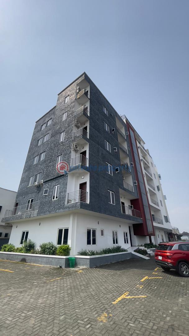 5 bedroom Shared Apartment For Sale Lekki Lagos - 0