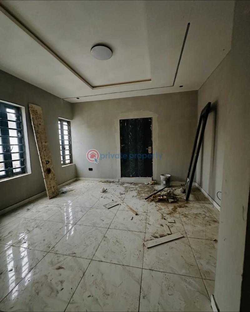 5 bedroom Detached Duplex For Sale Omole Phase 1 Ikeja Lagos - 5