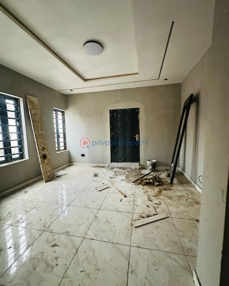 5 bedroom Detached Duplex For Sale Omole Phase 1 Ikeja Lagos - 10