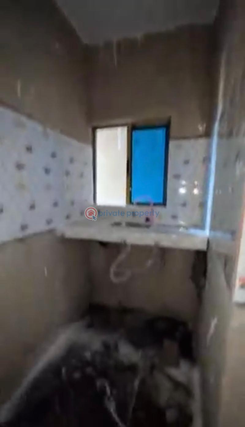 1 bedroom Mini Flat For Rent Fadeyi Onipan Yaba Lagos - 1