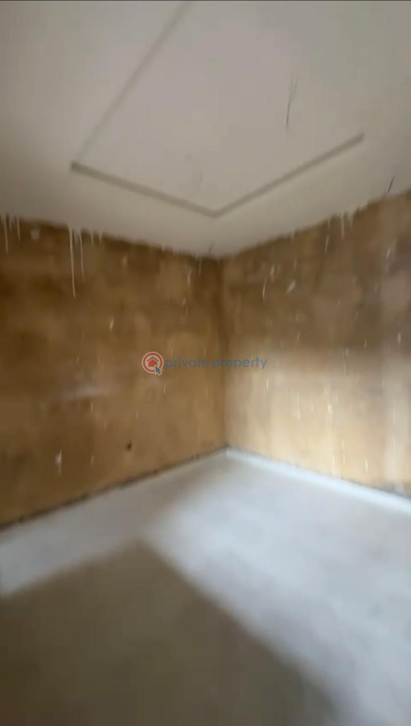 Self Contain For Rent Ilupeju Lagos - 1