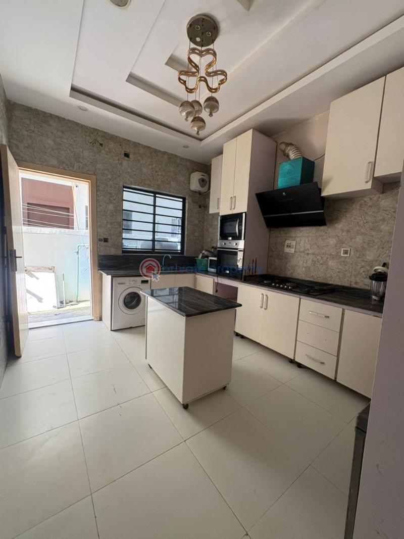 1 bedroom Shared Apartment For Rent Ikota Gra Ikota Lekki Lagos - 3