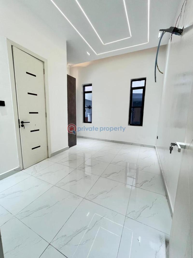 4 bedroom Terraced Duplex For Sale Osapa London Lekki Lagos - 14