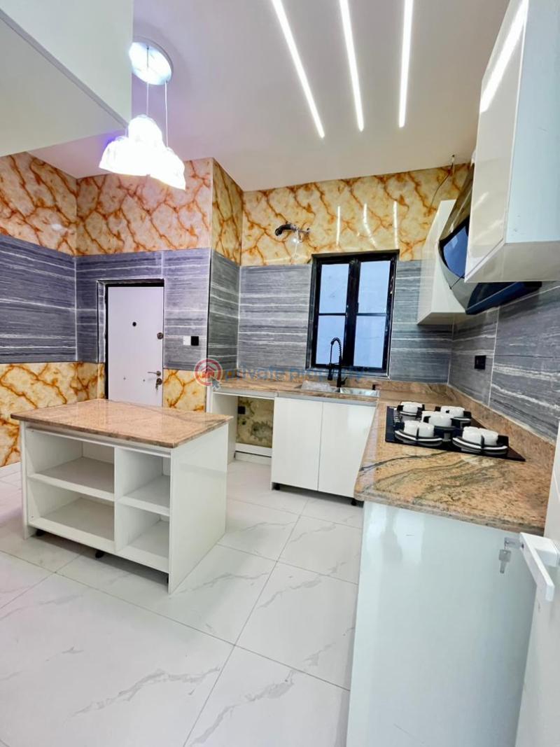 4 bedroom Terraced Duplex For Sale Osapa London Lekki Lagos - 7