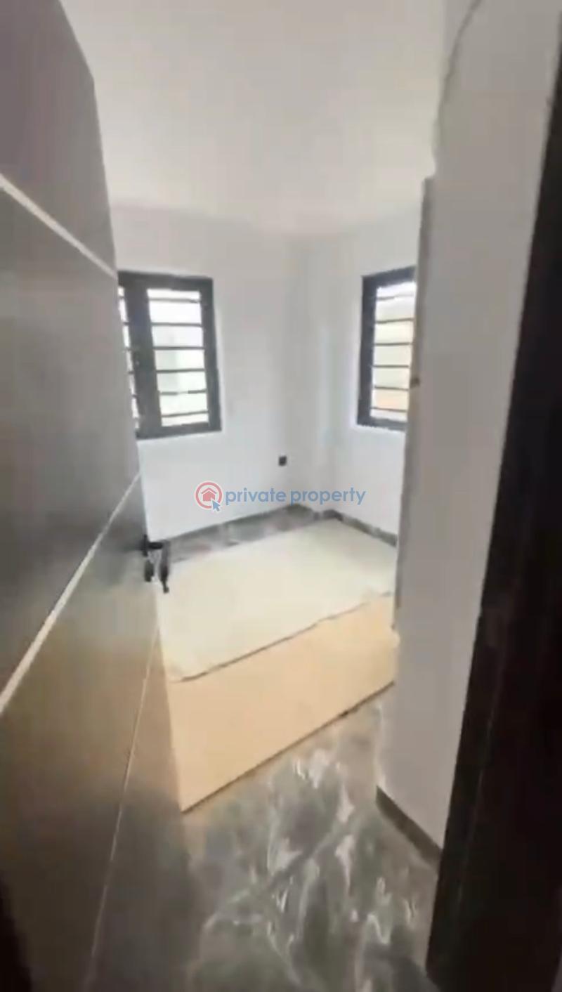 1 bedroom Mini Flat For Rent Anthony  Maryland Lagos - 0