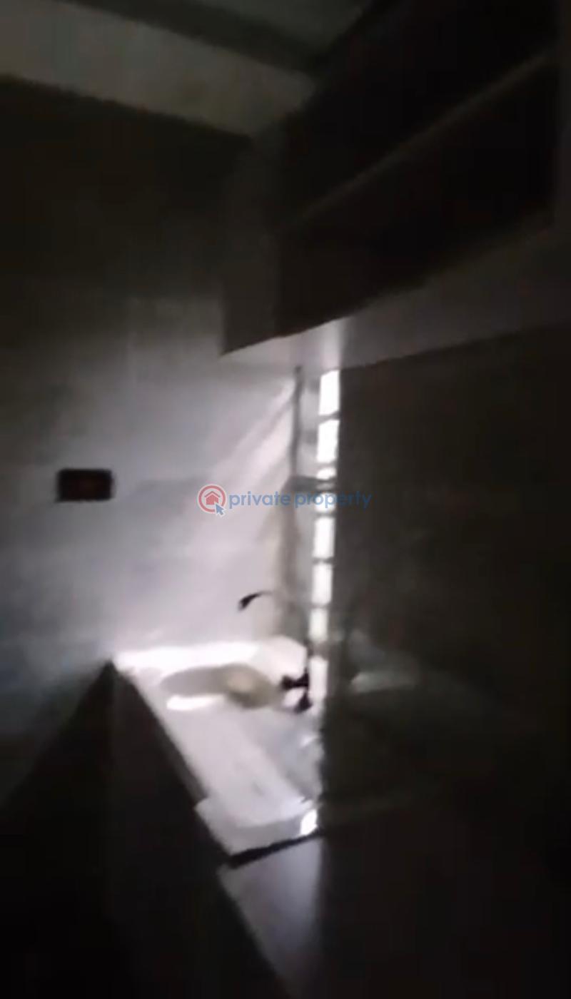 2 bedroom Flat & Apartment For Rent Ijesha Rd Ijesha Surulere Lagos - 2