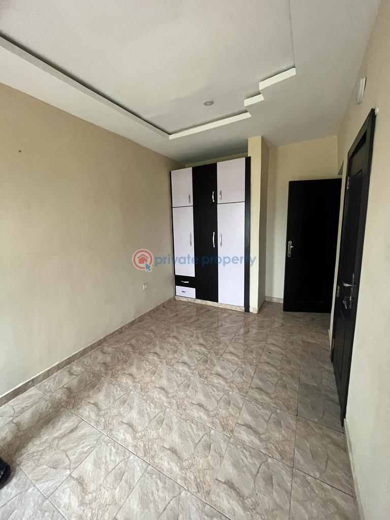 2 bedroom Block Of Flats For Rent Happy Land Estate Ajah Lagos - 3