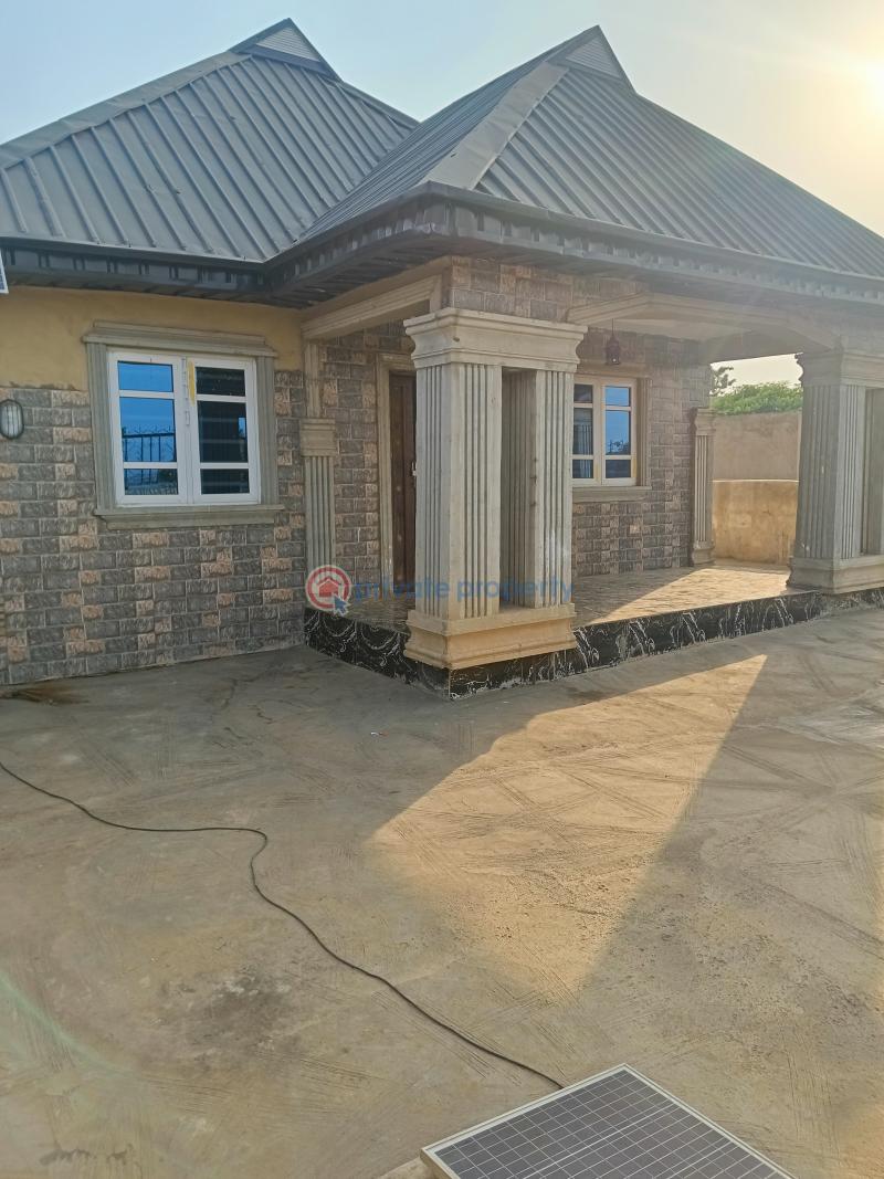 5 bedroom Bungalow For Sale After Tinubu Estate Odogunyan Ikorodu Lagos - 4