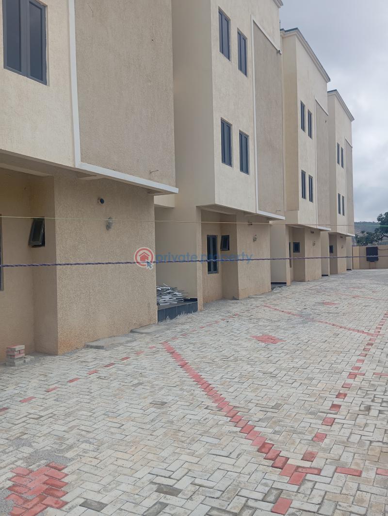 5 bedroom Block Of Flats For Rent By Tipper Garage Jahi Abuja Phase 2  - 0