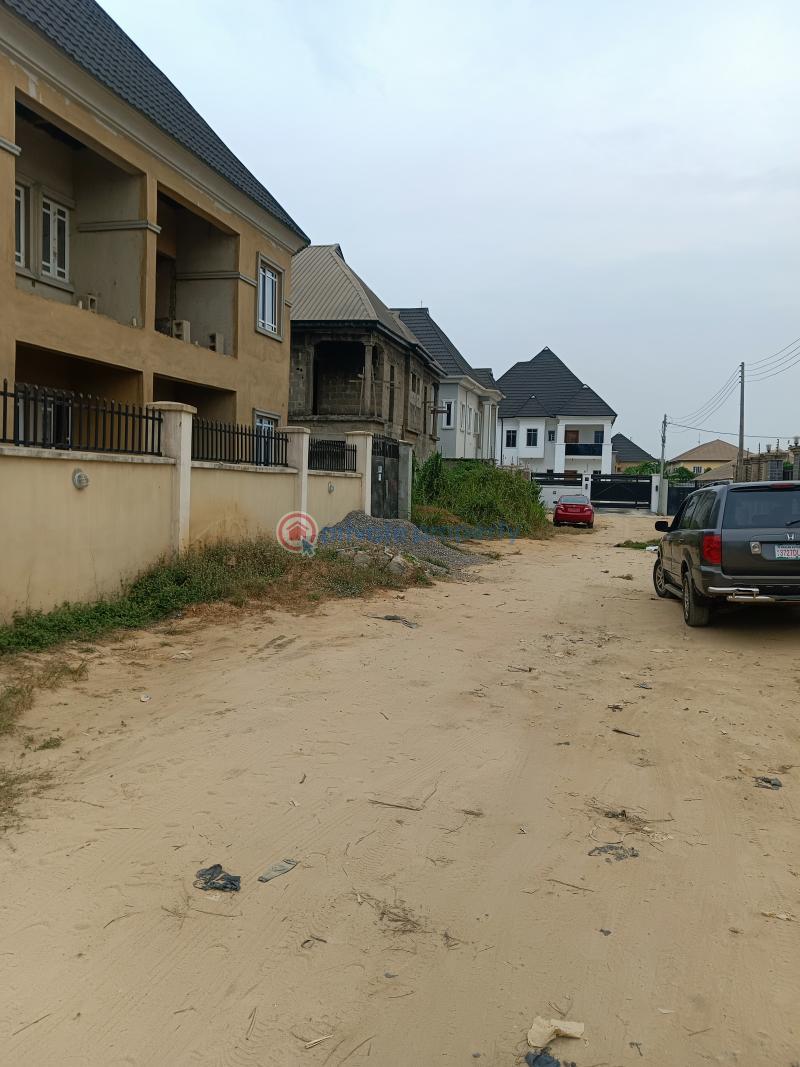 10 bedroom Block Of Flats For Sale Lekki Ebute Estate Ebute Ikorodu Lagos - 1
