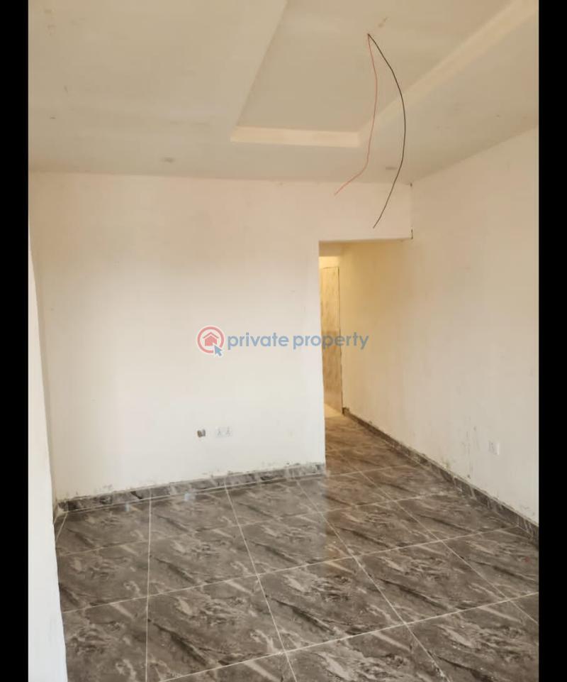 1 bedroom Mini Flat For Rent Ijesha Road Mushalasi Bus Stop, Surulere. Ijesha Surulere Lagos - 4