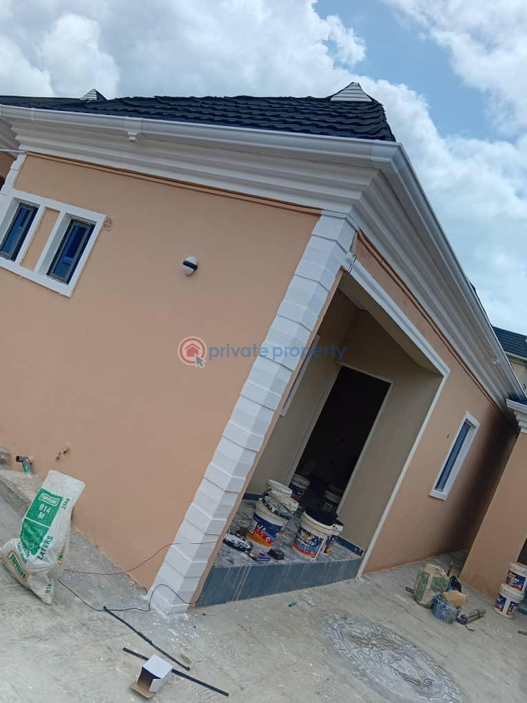 1 bedroom Mini Flat For Rent Elebu Oja, Akala Express Akala Express Ibadan Oyo - 0