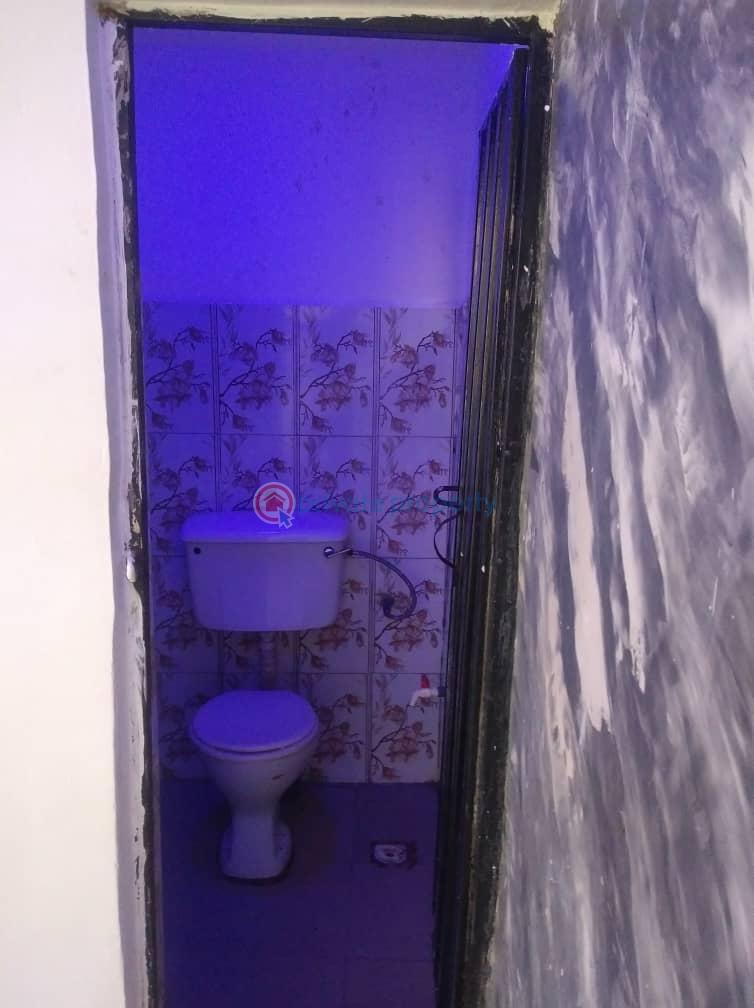 Newly built, standard self-contained.dm for video - 4 Self Contain For Rent Jahi 1 Jahi Abuja Phase 2  - 4