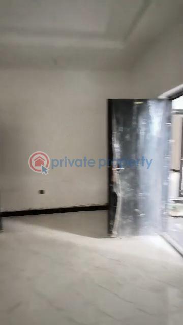 1 bedroom Studio Apartment For Rent Mende Maryland Lagos - 4