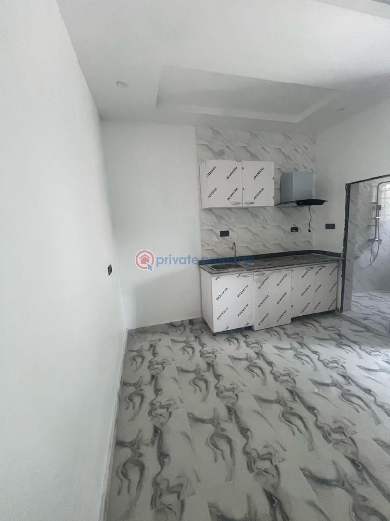 1 bedroom Flat & Apartment For Rent Ologolo Lekki Lagos - 4