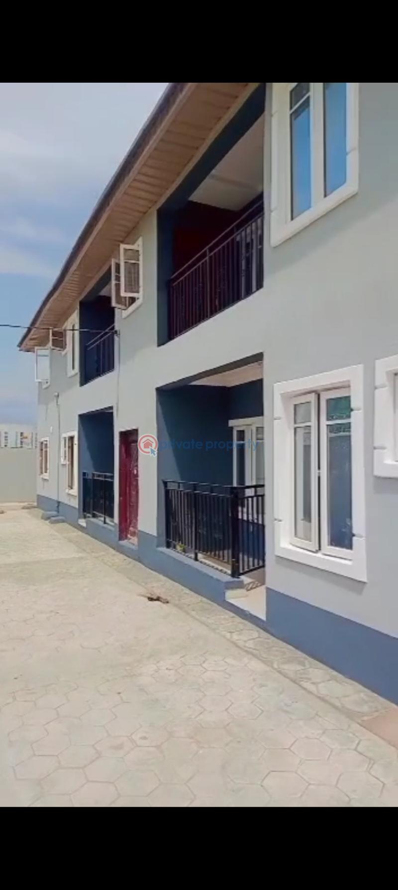 House For Rent Ireakari Estate, Back Of Eniola Petroleum, Oloogbo Area, Ologuneru Road, Ibadan Ibadan Oyo - 0
