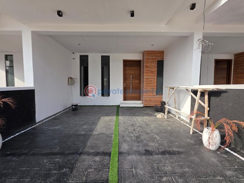 4 bedroom Terraced Duplex For Sale Ikota Lekki Lagos - 3