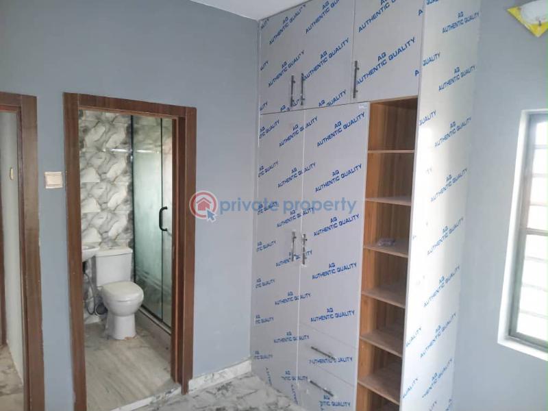 2 bedroom Block Of Flats For Rent Mogana Councilor Estate Akala Express Ibadan Oyo - 1