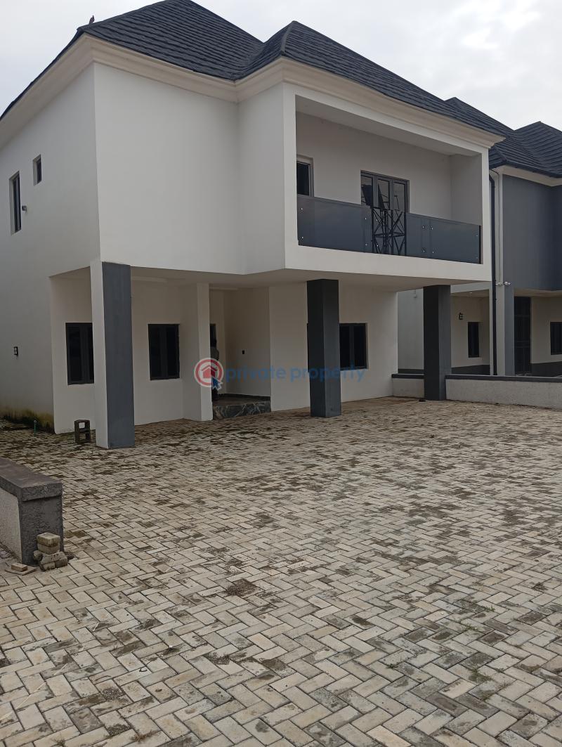 5 bedroom Detached Duplex For Rent Jahi Abuja Phase 2  - 1