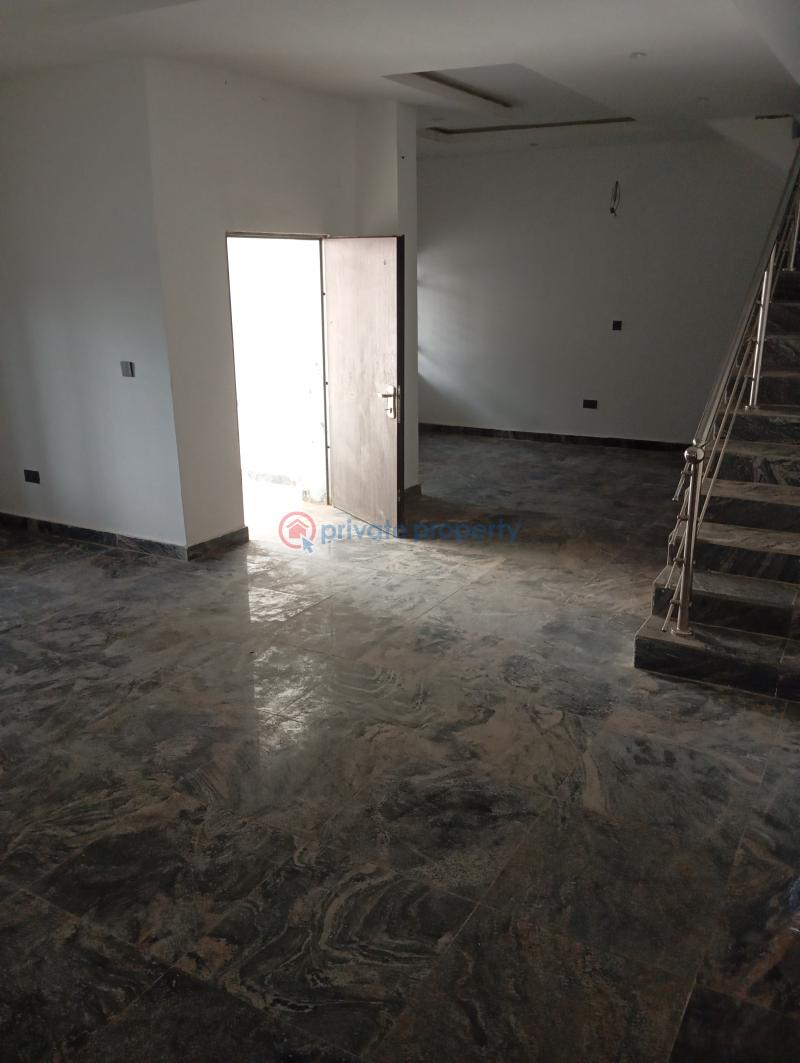 5 bedroom Detached Duplex For Rent Jahi Abuja Phase 2  - 2