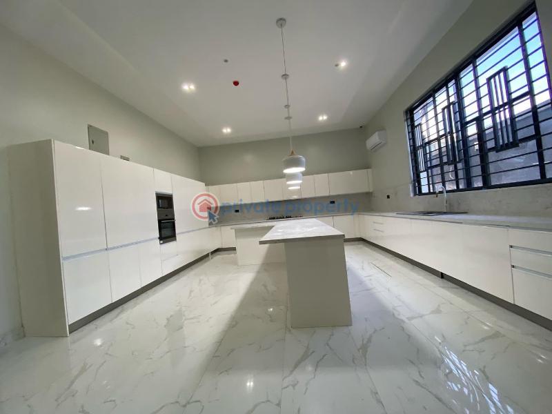 5 bedroom Detached Duplex For Sale Mojisola Onikoyi Estate Lagos - 5