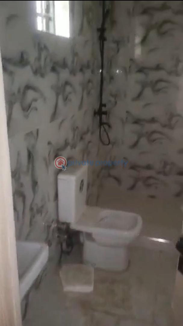 5 bedroom Semi detached Duplex For Sale Anthony Maryland Lagos - 7