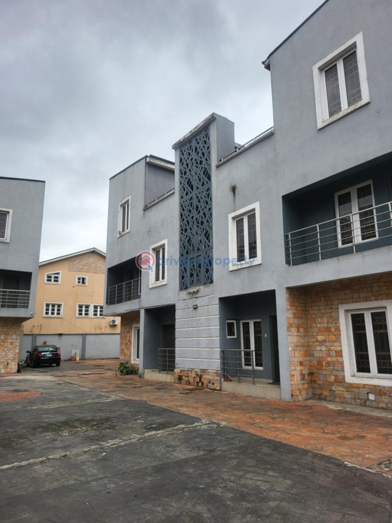 5 bedroom Terraced Duplex For Rent Anthony Village Maryland Lagos - 0