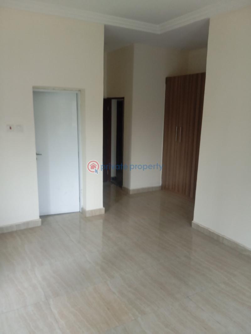 3 bedroom Block Of Flats For Rent Jahi Gilmor, Abuja. Jahi Abuja Phase 2  - 6