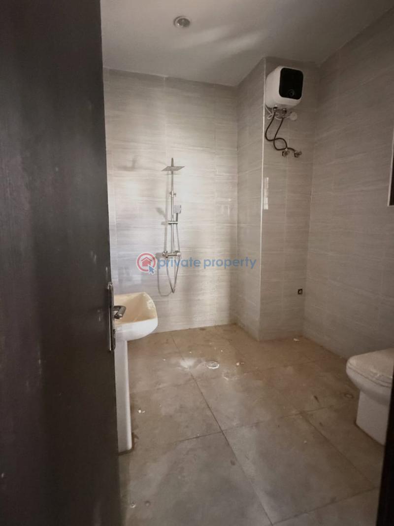 3 bedroom Block Of Flats For Rent Gilmore Jahi Abuja Phase 2  - 4