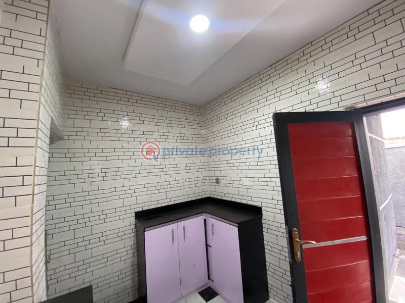 House For Sale Location* : Karinkapo Estate, Tipper Garage , Akala Express Ibadan. Ibadan Oyo - 10