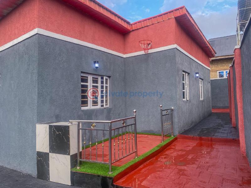 House For Sale Location* : Karinkapo Estate, Tipper Garage , Akala Express Ibadan. Ibadan Oyo - 14