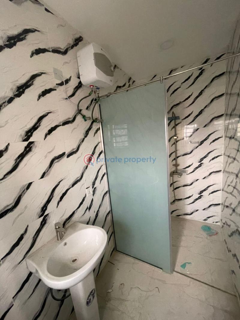 3 bedroom Terrace For Rent Thera Peace Estate Sangotedo Ajah Lagos - 4