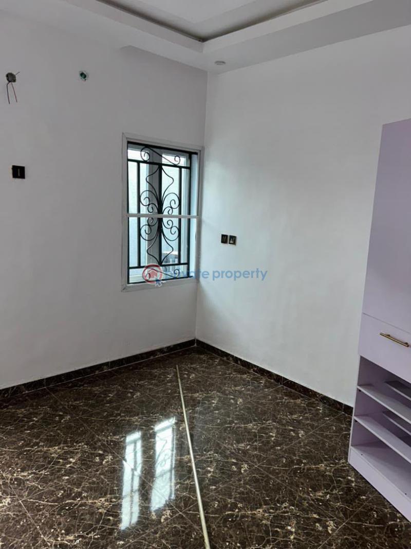 2 bedroom Block Of Flats For Rent Mongana Blue Gate Estate Akala Express Ibadan Oyo - 4