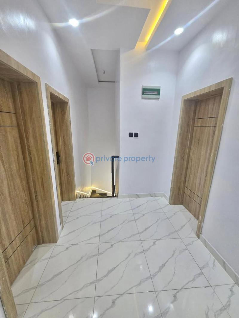 4 bedroom Duplex For Sale Gbagada Lagos - 5