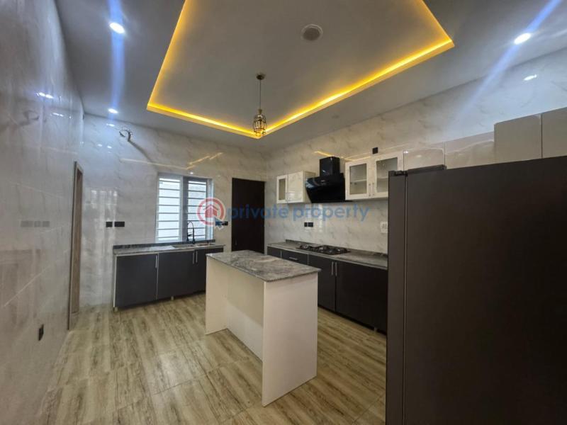 5 bedroom Semi detached Duplex For Sale Omole Phase 1 Ikeja  Lagos - 11